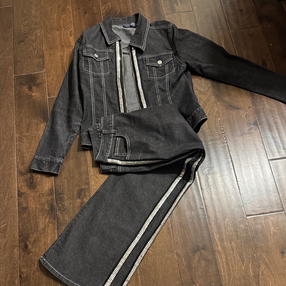 Blue Blush Black Straight Leg Jeans